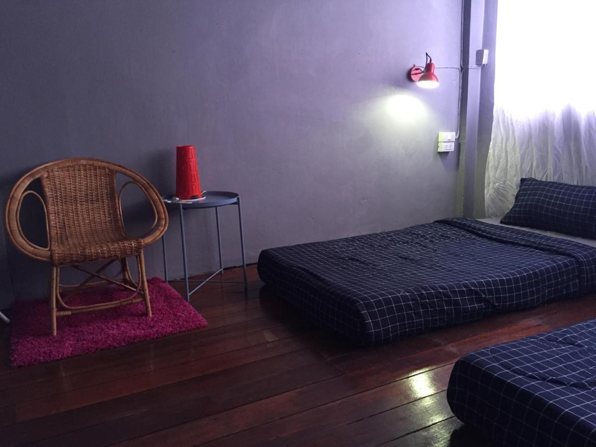 Hong Hostel バンコク都 エクステリア 写真
